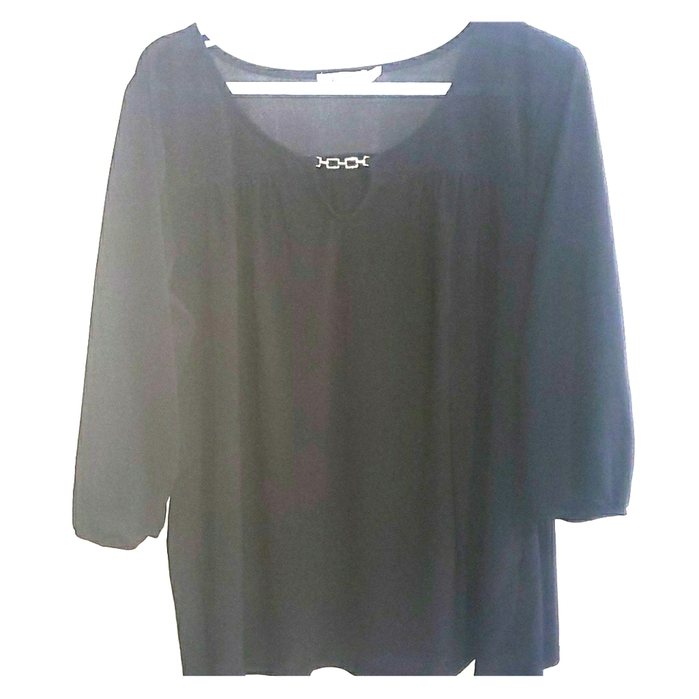 Black long sleeved shirt